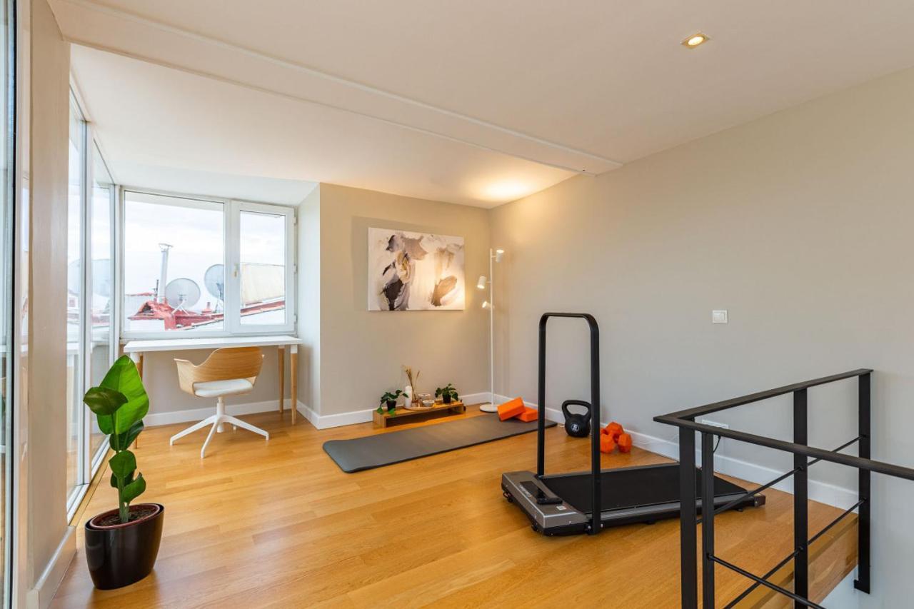 Mesmerizing Flat With Bosphorus View In Beyoglu Apartman Isztambul Kültér fotó